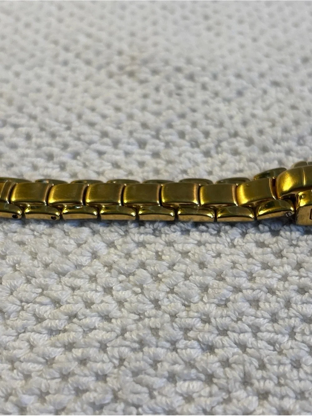 Vintage Gruen Gold Toned Peekaboo GR7301 Ladies Watch Japan Movement